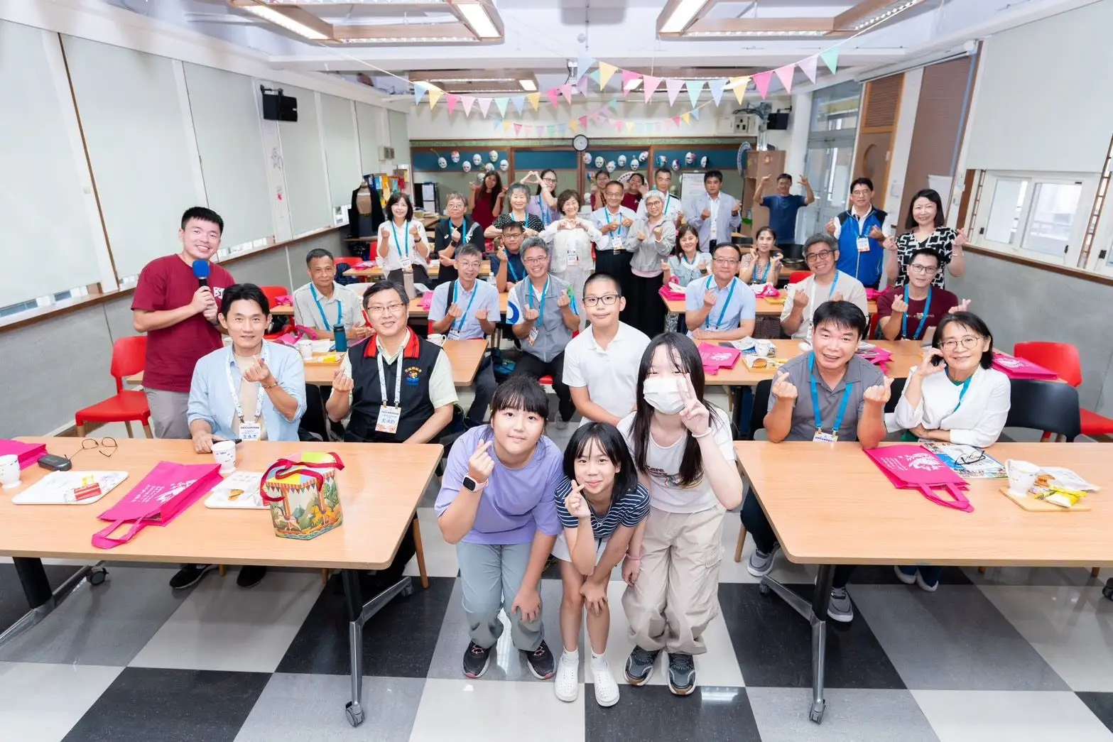 花蓮校長走進博嘉實小取經　跨縣市交流探索實驗教育與自主學習