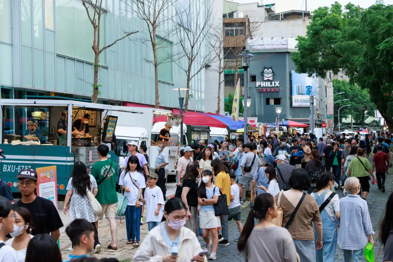 竹風好市集首週湧2.7萬人次　創215萬元商機、甜點主題週接棒登場