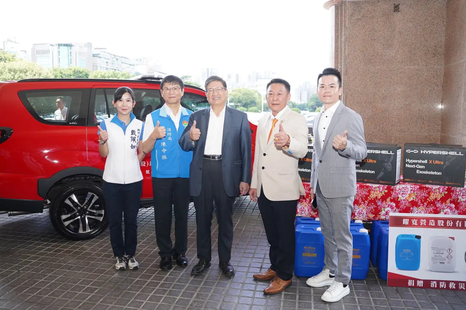 耀寬營造捐3輛救災車及救難裝備　強化竹縣救援量能