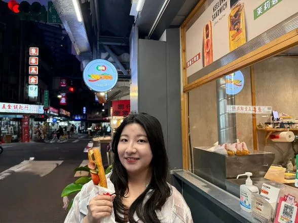 Claire走訪遼寧街夜市　3家小吃一次吃遍台越味